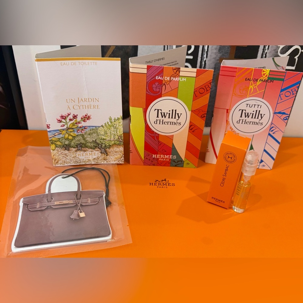 🧡NWT HERMÈS Accs. Travel Size Fragrances/Lipstick/Birkin Pop Socket/Mirror 🧡 - Picture 5 of 12
